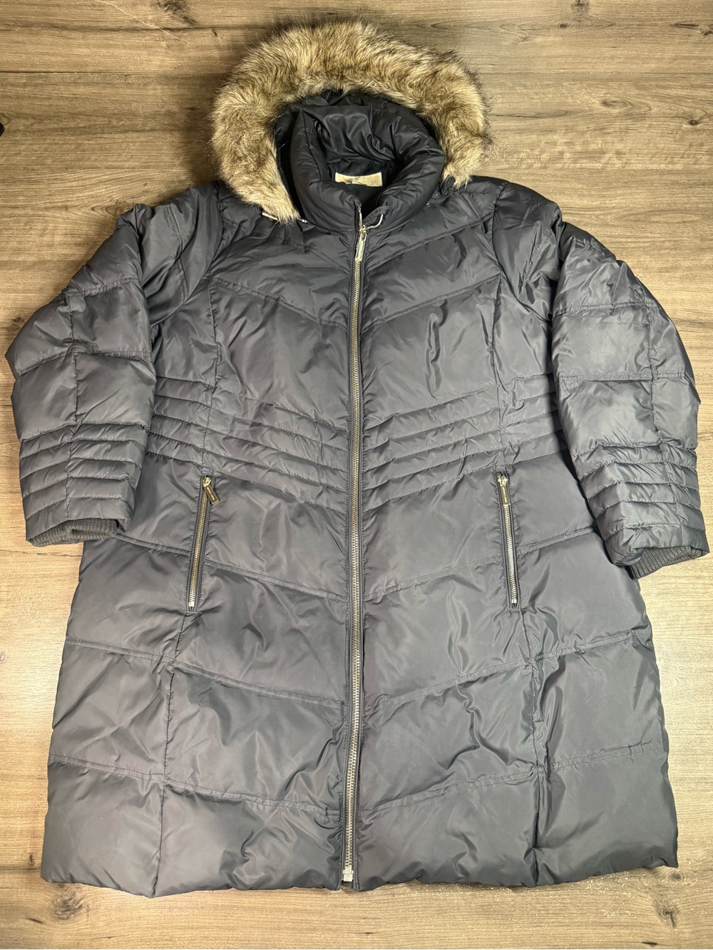 Michael Kors Womens 1X Black Down Puffer Coat Long Faux Fur Hood Plus Size